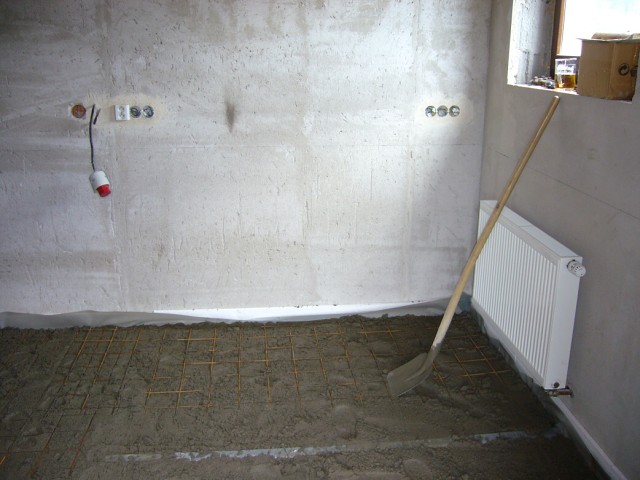 img00015.jpg
