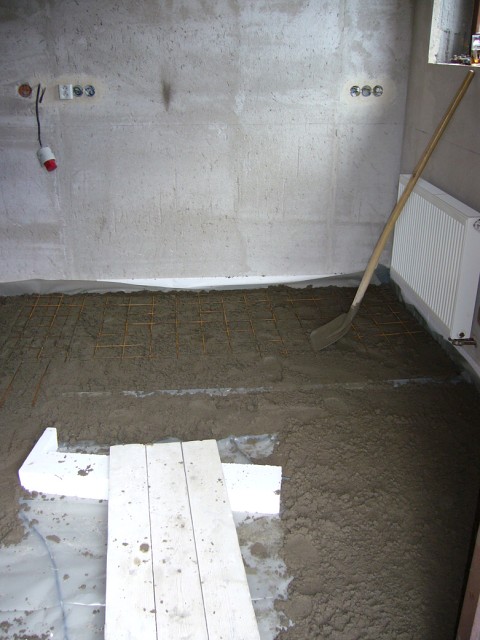 img00016.jpg