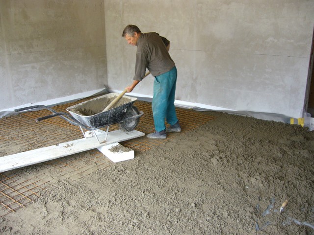 img00017.jpg