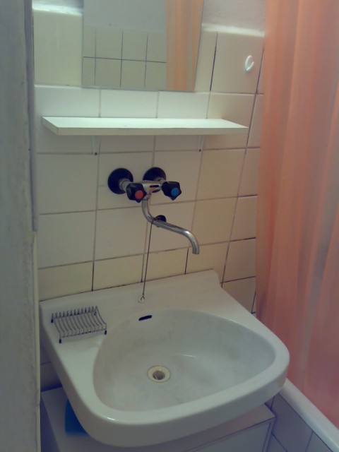 img00013.jpg