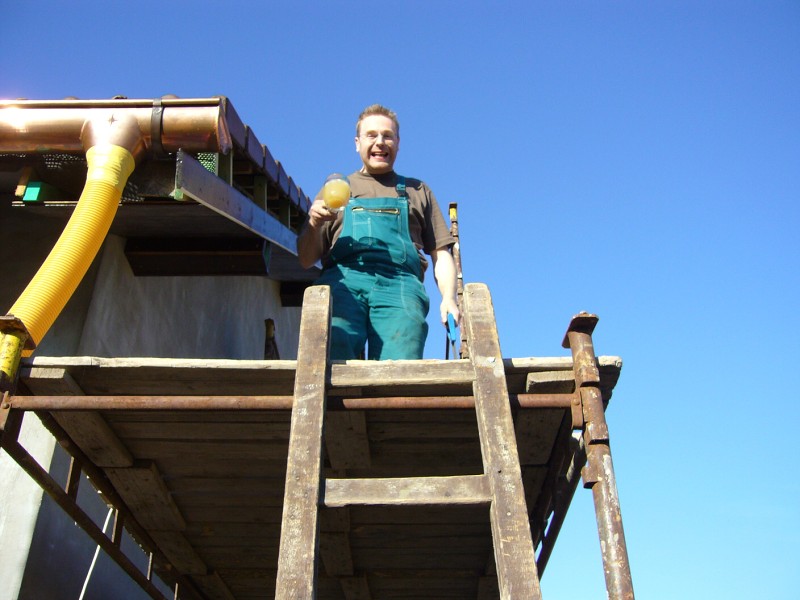 img00014.jpg