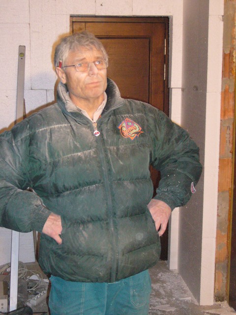 img00003.jpg