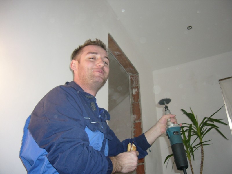 img00002.jpg