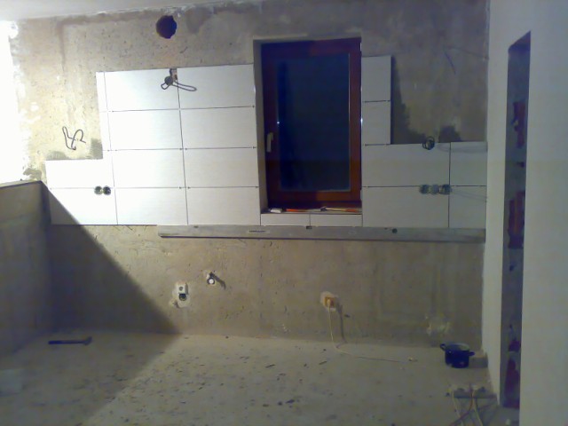 img00004.jpg