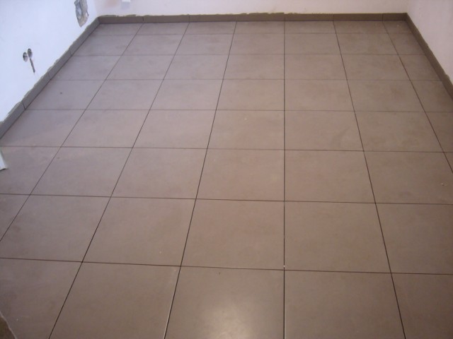 img00017.jpg
