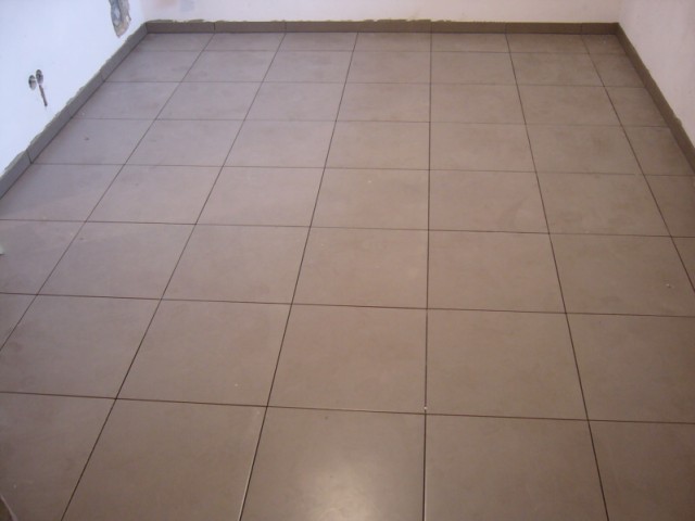 img00019.jpg