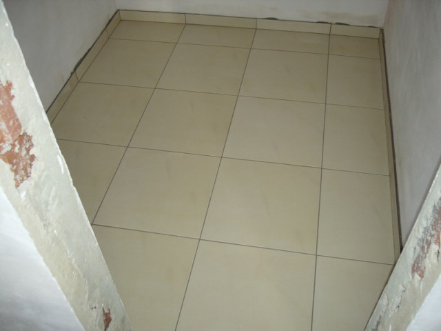 img00028.jpg