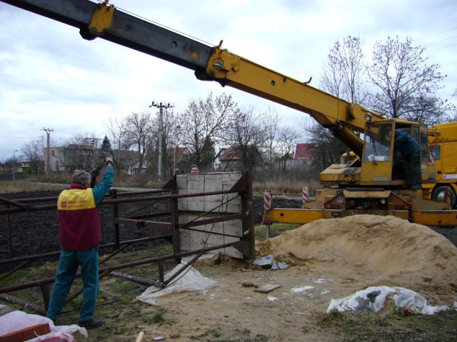 img00021.jpg