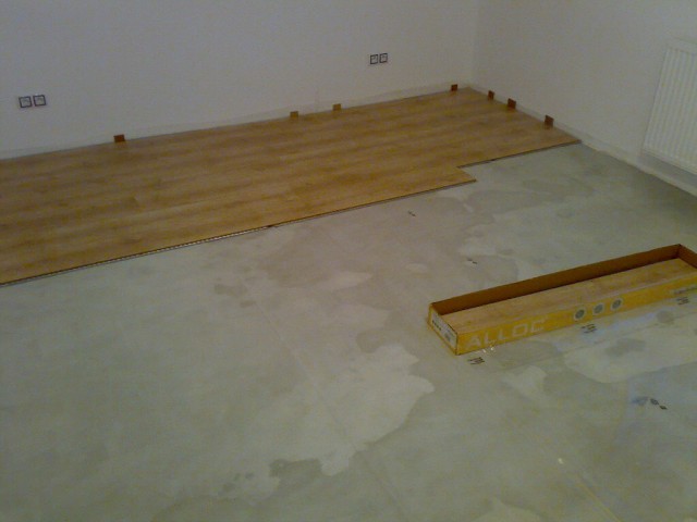 img00004.jpg