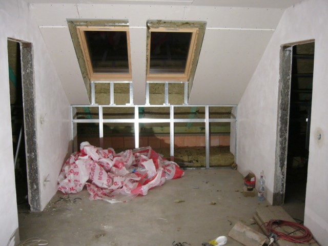 img00003.jpg