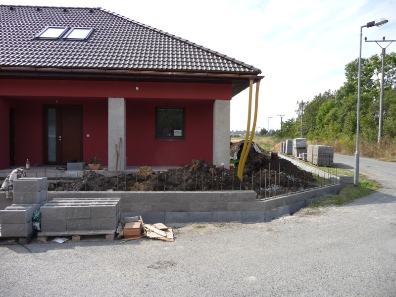 img00007.jpg