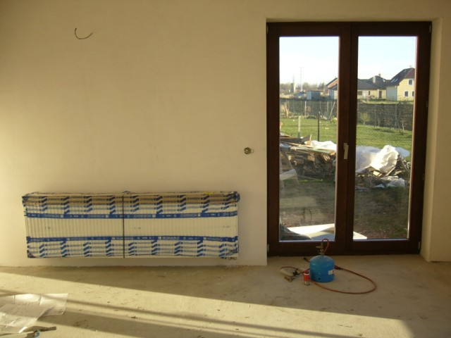 img00002.jpg