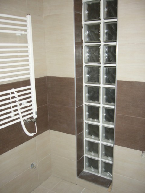 img00008.jpg