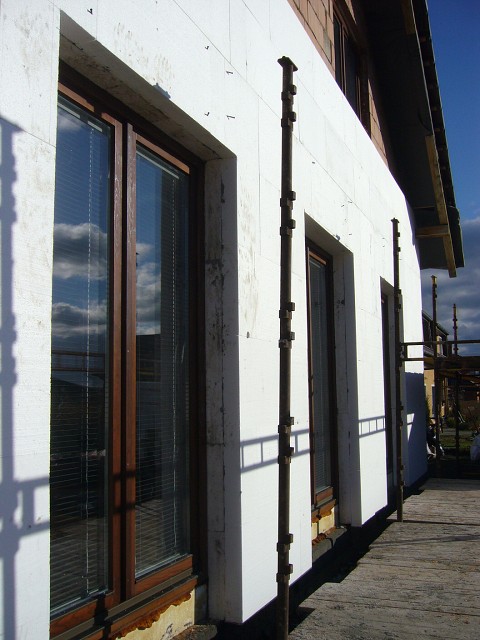 img00006.jpg