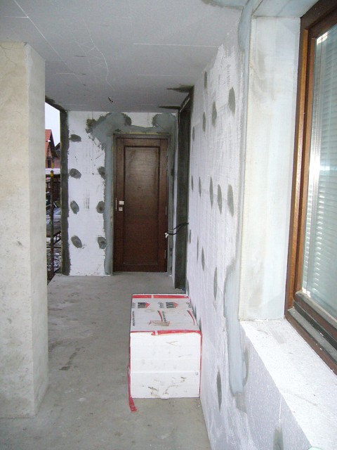 img00003.jpg